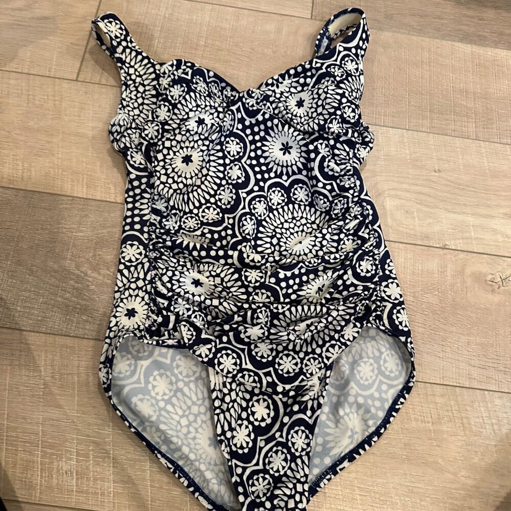 TALBOTS WOMENS NAVY AND WHITE ONE PIECE SWIM SUIT SIZE 8